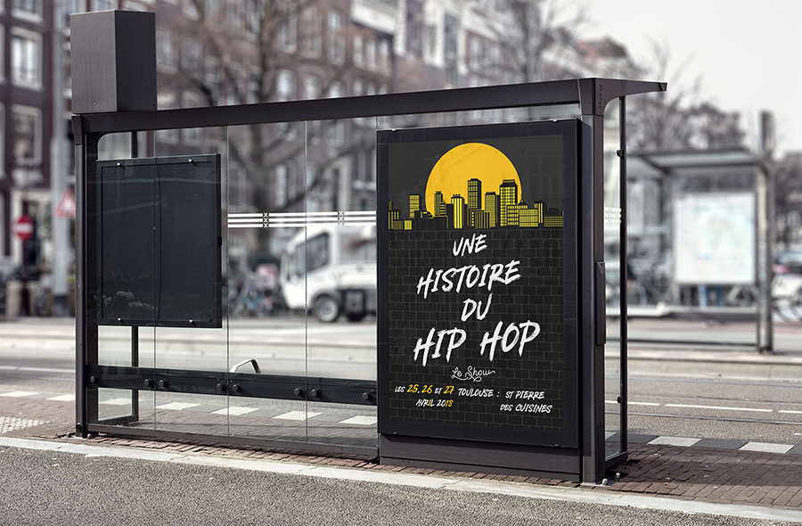 Abris bus avec affichage publicitaire spectacle Une histoire du Hip-Hop