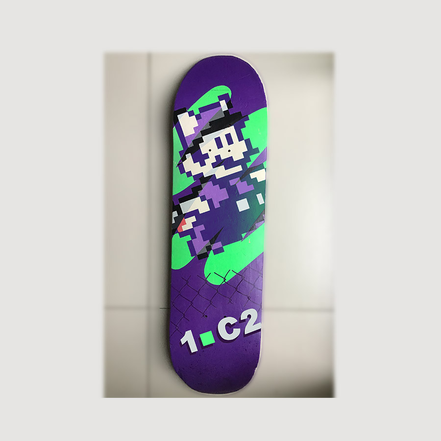 Customisation planche de skate Mario 1.C2 crayon. Violet et vert